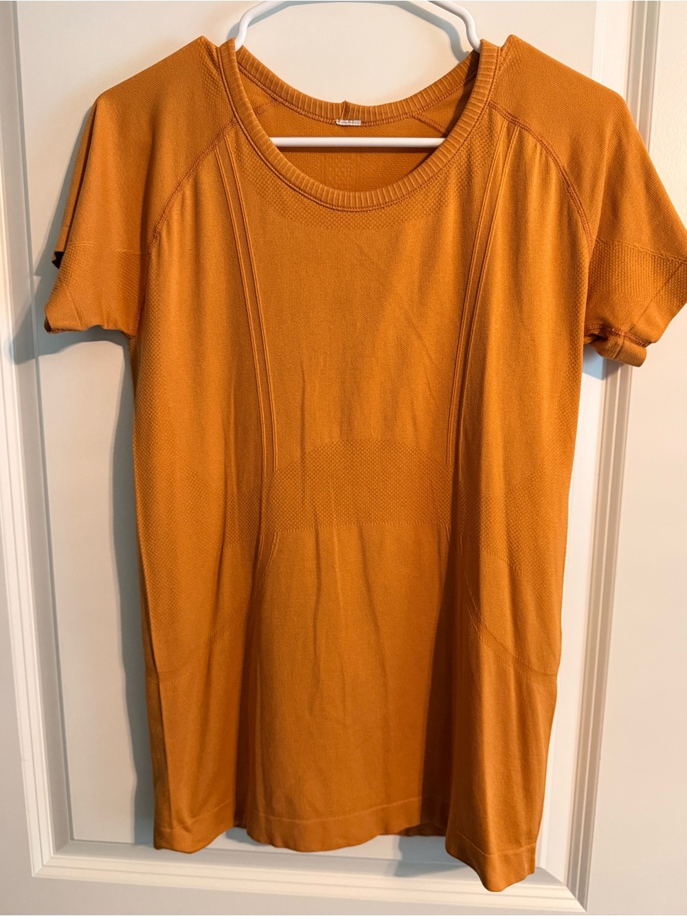Women's Short Sleeve Scoop Neck athletic Top in Mustard